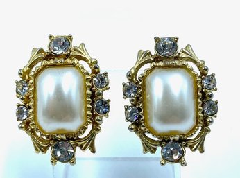 Sophisticated Vintage Goldtone Rhinestone & Faux Pearl Button Style Earrings