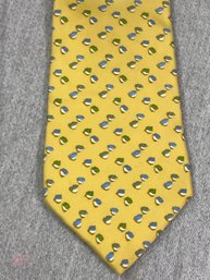 Beautiful All Silk SALVATORE FERRAGAMO Tie - Made In Italy - $150 Retail Price - Very Nice Tie - Like New !