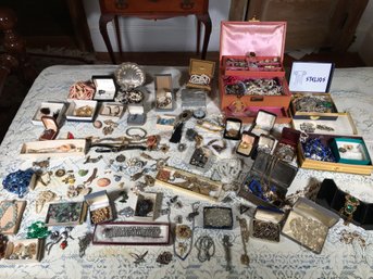 FANTASTIC Huge Lot Of Vintage / Antique Estate Jewelry - HUGE - Fills HALF Of Twin Size Bed - TREASURE HUNT !