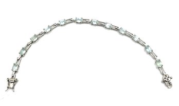 Beautiful Sterling Silver Aquamarine Color Stone Linked Bracelet