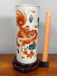 Chinese Porcelain Hat Stand With Foo Dog