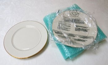 Lenox Cosmopolitan Collection Hayworth Dinner Plates - Some Still Sealed