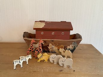 PAINTED WOODEN NOAH'S ARK WITH ANIMAL BLOCKS