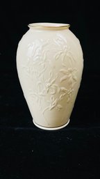 Lenox Masterpiece Collection Embossed Ivory Bone China Vase