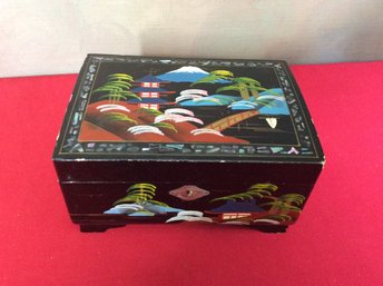 Vintage Hand Painted Black Lacquer Jewelry Box With Mother Of Pearl Inlay Trim