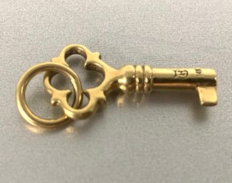 14K Yellow Gold Key Charm - 3.1 Dwt