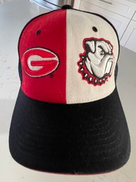 NWT  Zephyr GEORGIA BULLDOGS Olympia Graf-X Fitted 7-1/4 2 Logo Twist Original Price Sticker Hat