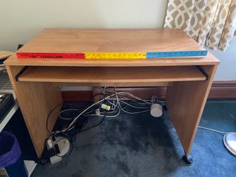 Computer Desk With Pull Out Keyboard Drawer