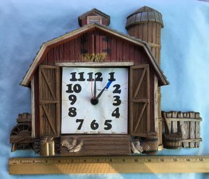 Vintage Farmhouse Style Barn Clock Wall Decor