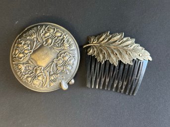 Vintage Ladies Vanity Items: Hair Comb & Compact