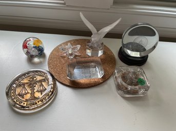 FIVE ART GLASS PAPERWEIGHTS AND TWO GLASS FIGURINES