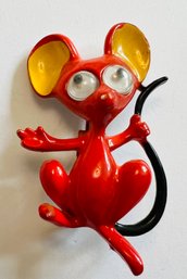 VINTAGE SIGNED ENAMEL GOOGLY EYES MOUSE BROOCH