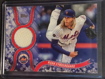 2018 Topps Walmart Holiday Mega Noah Syndergaard Jersey Relic Card - K