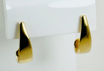 PRETTY 14K GOLD J HOOP EARRINGS