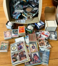 Large Lot Of Loose Cards ~ Variety ~ Baseball, Hockey, Magic & More~