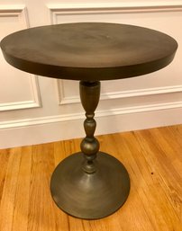 BOSTON INTERIORS Modern Circular Metal Accent Table