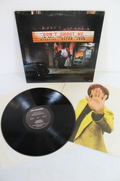 Elton John Don't Shoot Me I'm Only The Piano Player Album On MCA Records With Gatefold Cover & Booklet- Lot 45