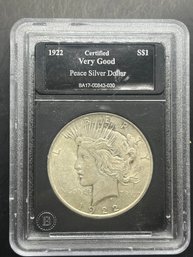 1922 Silver Peace Dollar In Plastic Case