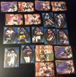 (20) 1997 The Score Board Die Cut Football Cards With Stars/Hall Of Famers