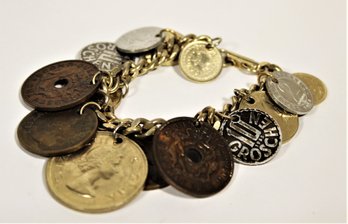 Vintage World Coin Charm Bracelet 7' Long