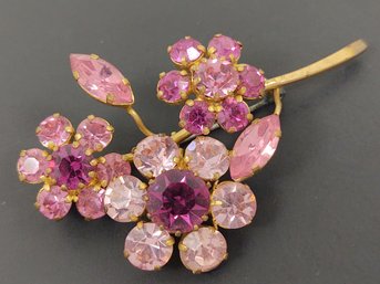 VINTAGE MADE IN AUSTRIA PINK RHINESTONE FLOWER BROOCH