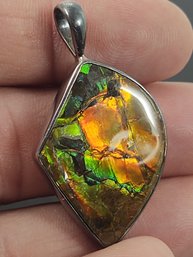 VINTAGE STERLING SILVER AMMOLITE PENDANT