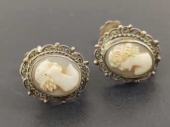 VINTAGE 800 SILVER FILIGREE NATURAL CARVED SHELL CAMEO SCREW BACK EARRINGS