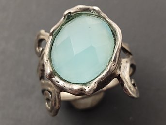 VINTAGE MID CENTURY BRUTALIST STERLING SILVER FACETED AQUA BLUE STONE RING