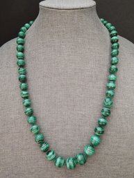 VINTAGE CHINESE MALACHITE BEADED NECKLACE