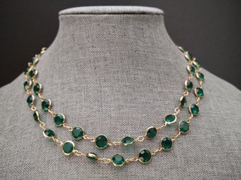 VINTAGE GOLD TONE BEZEL SET FACETED EMERALD GREEN SWAROVSKI CRYSTAL NECKLACE