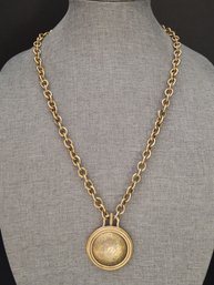 VINTAGE MONET GOLD TONE HEAVY CHAIN & MEDALLION NECKLACE