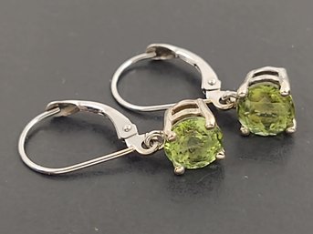 VINTAGE 14K WHITE GOLD PERIDOT GEMSTONE HOOK EARRINGS