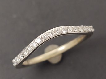 BEAUTIFUL 14K WHITE GOLD CURVED DIAMOND ANNIVERSARY BAND