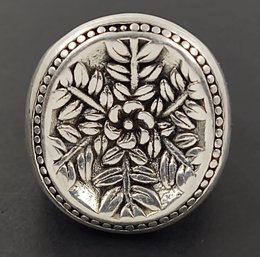 VINTAGE STERLING SILVER REPOUSSE ROSE & FERN DESIGN PUFFY RING