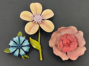 VINTAGE METAL ENAMEL FLOWER BROOCH LOT (3) PIECES