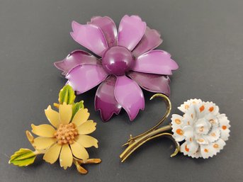 VINTAGE METAL ENAMEL FLOWER BROOCH LOT (3) PIECES