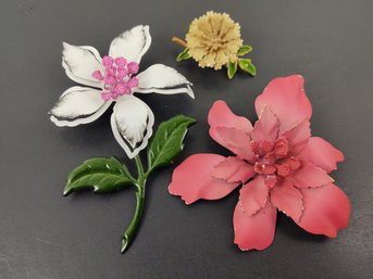 VINTAGE METAL ENAMEL FLOWER BROOCH LOT (3) PIECES