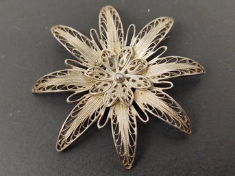 ANTIQUE 800 SILVER FILIGREE FLOWER BROOCH