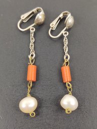 VINTAGE STERLING SILVER & BRASS NATURAL CORAL & PEARL DROP CLIP ON EARRINGS