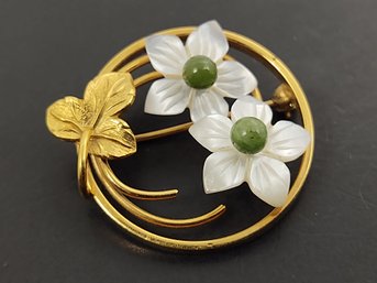 VINTAGE GOLD FILLED MOTHER OF PEARL JADE FLOWER BROOCH