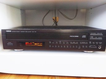 Yamaha CDC-745 Natural Sound 5 Disc CD Player