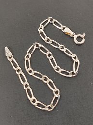 STERLING SILVER SMALL FIGARO STYLE LINK BRACELET