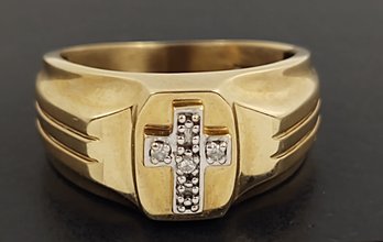 VINTAGE 10K GOLD DIAMOND CROSS SIGNET RING