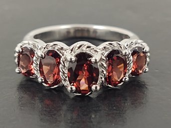 BEAUTIFUL STERLING SILVER GARNET RING