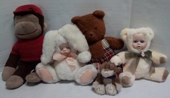 Vintage Stuffed Toys Includes Boyds, Curious  Geo., Born To Be Wild, Cape Craftsmen, David Scott CVBK