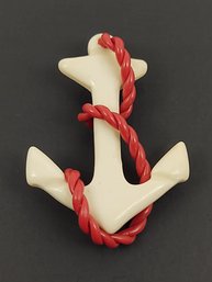 ANTIQUE CELLULOID ANCHOR & ROPE BROOCH
