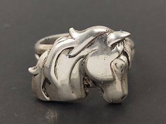ANGLO - NATIVE AMERICAN CAROL FELLEY STERLING SILVER HORSE RING