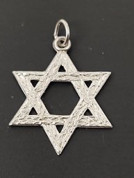 VINTAGE STERLING SILVER STAR OF DAVID CHARM FOR A CHARM BRACELET