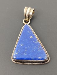 VINTAGE STERLING SILVER LAPIS LAZULI PENDANT