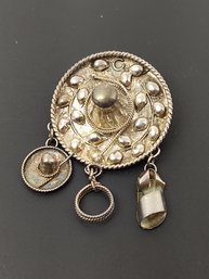 VINTAGE MEXICAN STERLING SILVER SOMBRERO BROOCH WITH CHARMS